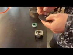 CF8 CF8M स्टेनलेस स्टील समायोज्य दबाव घटाने वाल्व दबाव गेज सेट के साथ